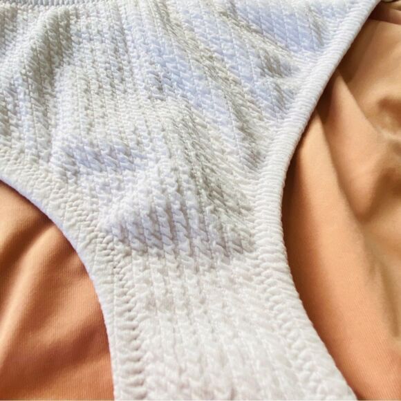 J Crew White Jacquard Texture Curved Waist Cheeky Bikini Bottom Sz L NWT - Picture 5 of 14